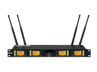 Bộ micro không dây 4 micro